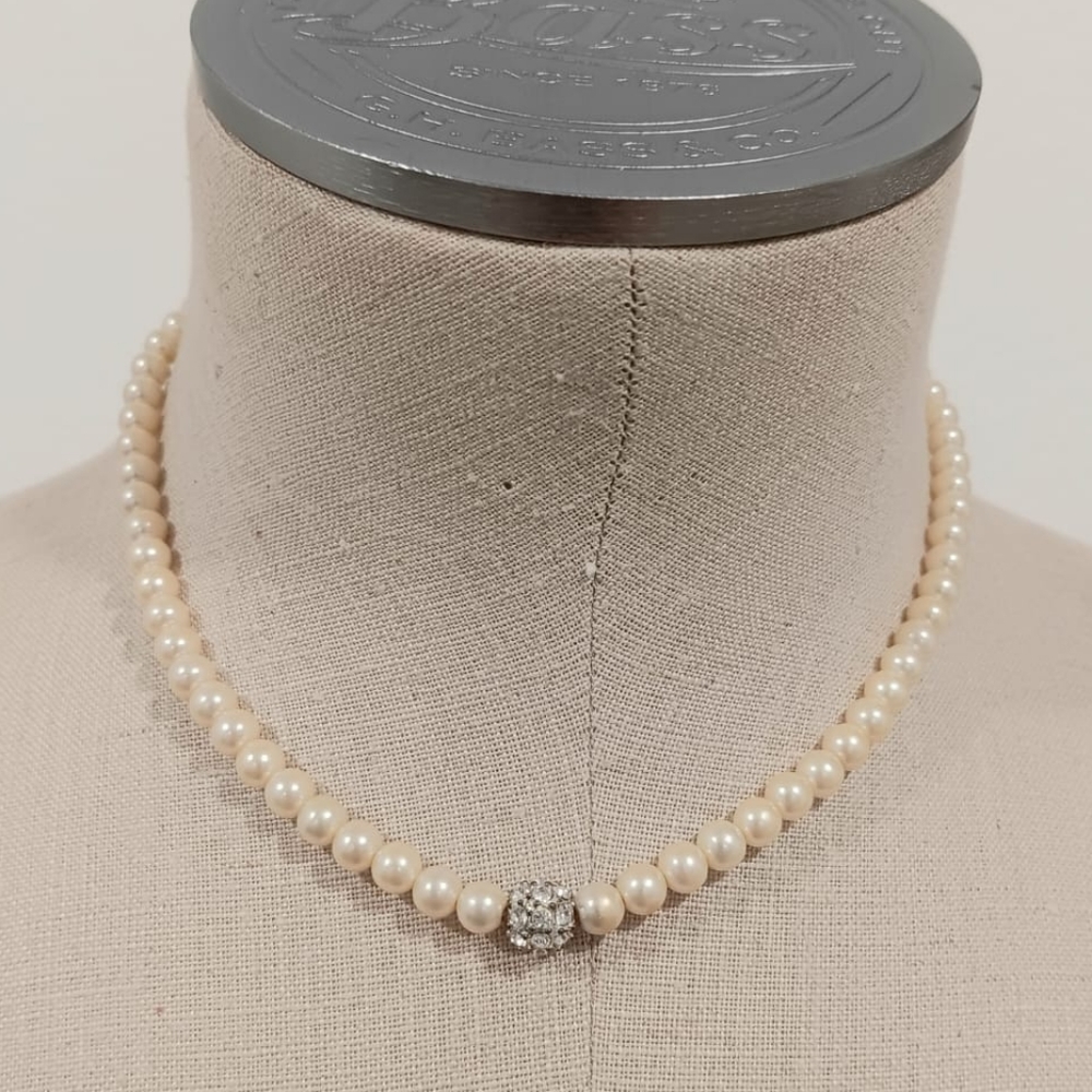 Faux Pearl with Rhinestones Necklace/Choker